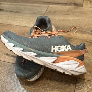 HOKA Elevon 2